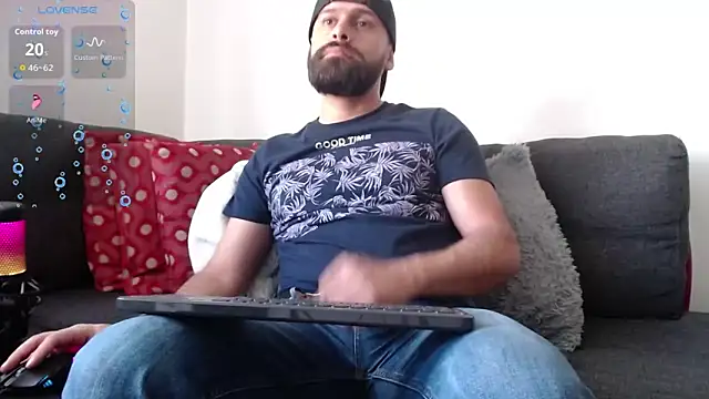 SpermsBank online show from September 28, 2025, 9:22 pm