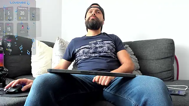 SpermsBank online show from April 18, 2026, 5:26 pm