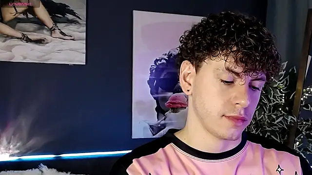 Snapshot of TylerGibson chatting on June 28, 2026, 4:19 am TylerGibson online show from June 28, 2026, 4:19 am