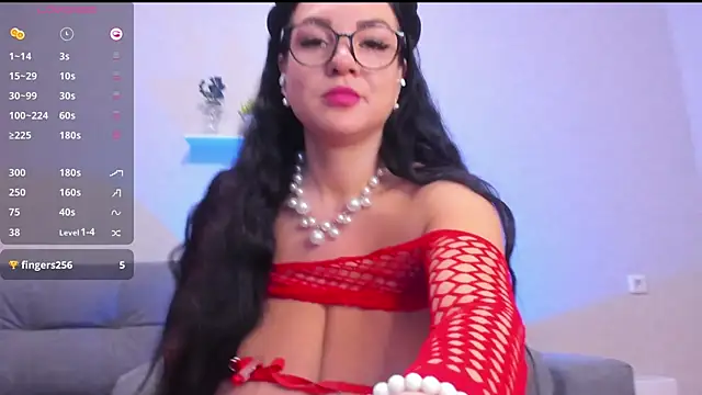 lizzyvixxxx online show from April 20, 2026, 2:40 pm