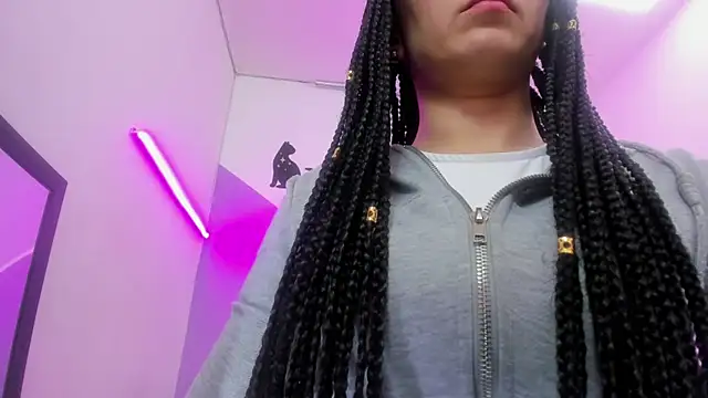 Analuciaa  online show from February 8, 2026, 4:10 am