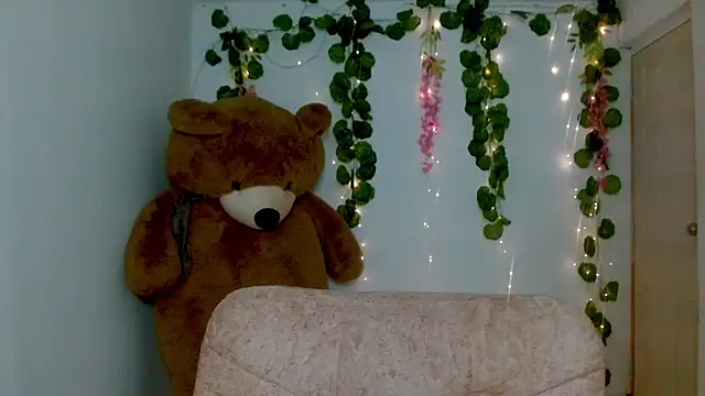 princess1609 online show from March 4, 2026, 1:19 pm