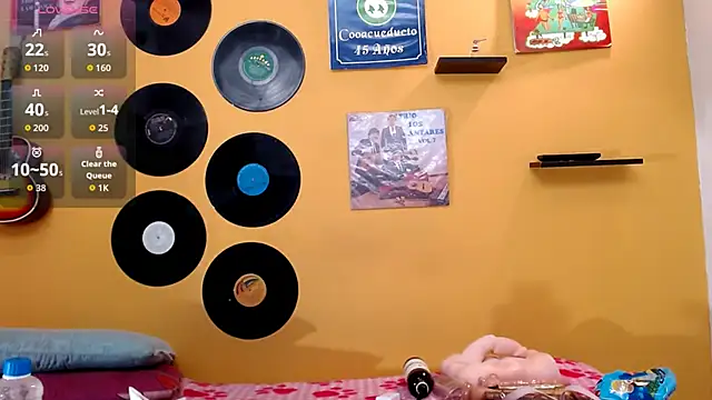 Snapshot of juliette18rose chatting on June 14, 2026, 8:10 pm juliette18rose online show from June 14, 2026, 8:10 pm