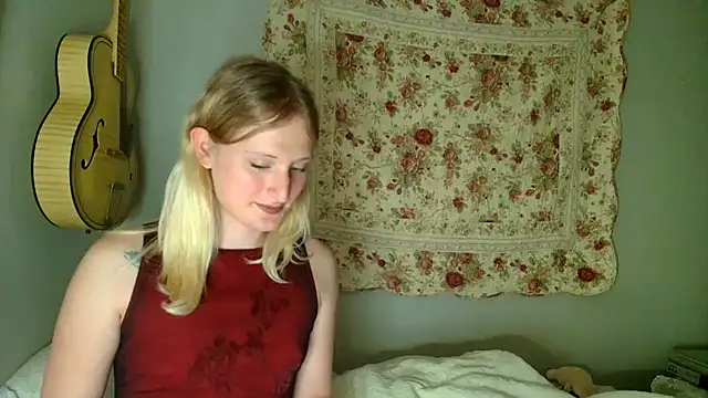 Snapshot of goddessalison chatting on June 7, 2026, 1:44 am goddessalison online show from June 7, 2026, 1:44 am