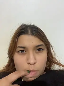 baddieasiantv online show from April 16, 2026, 2:45 am