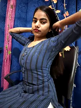 Alisha Babyy online show from April 10, 2026, 3:35 am