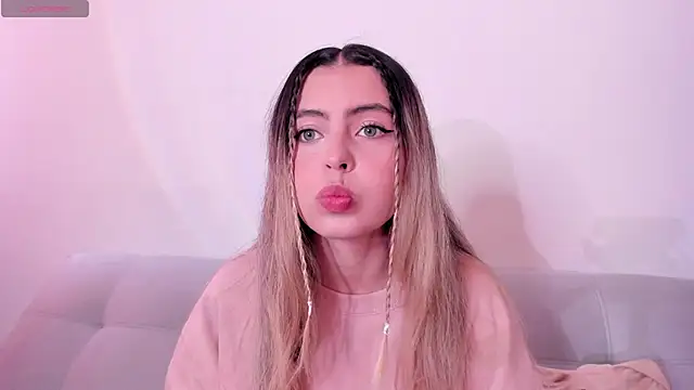 Fernanda aaaa online show from February 24, 2026, 1:23 pm