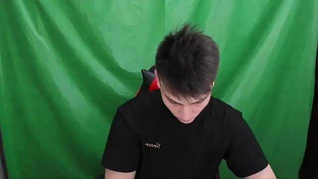 Snapshot of Justin_time111 chatting on March 31, 2026, 4:42 pm Justin time111 online show from March 31, 2026, 4:42 pm