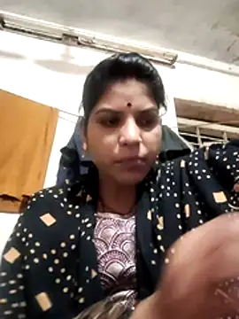 Snapshot of Radha_hot chatting on July 20, 2026, 1:24 pm Radha hot online show from July 20, 2026, 1:24 pm