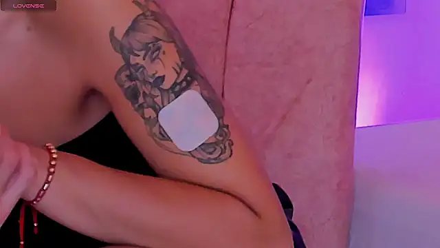 Snapshot of PAMELA_BRANZ chatting on February 12, 2026, 11:54 am PAMELA BRANZ online show from February 12, 2026, 11:54 am