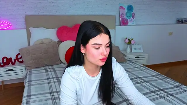 Silena sky online show from April 19, 2026, 6:10 pm