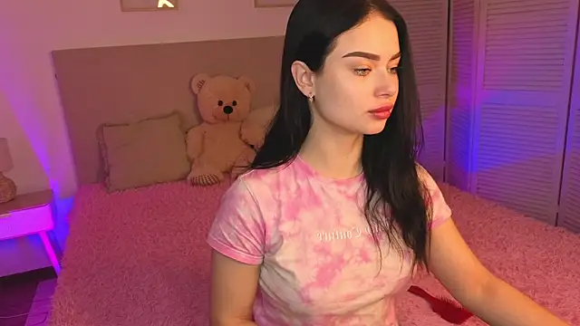 Silena sky online show from March 6, 2026, 7:47 am