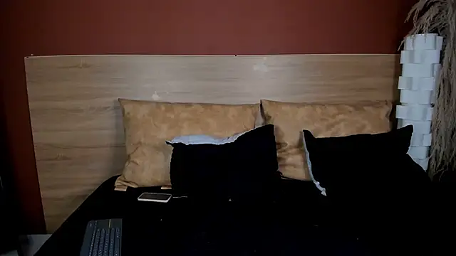 Snapshot of scarlett25__ chatting on February 16, 2026, 8:07 pm scarlett25 online show from February 16, 2026, 8:07 pm