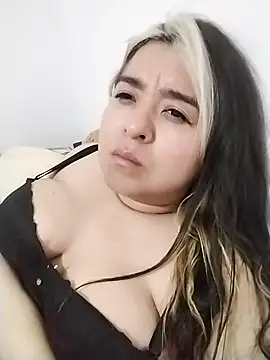 NaraHills  online show from February 14, 2026, 4:23 am