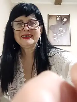 AliceSwan57 online show from February 15, 2026, 6:07 pm