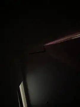 JuliaaVega online show from April 10, 2026, 11:06 am