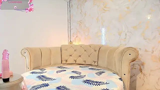 Snapshot of tifanibrown chatting on February 9, 2026, 1:20 pm tifanibrown online show from February 9, 2026, 1:20 pm