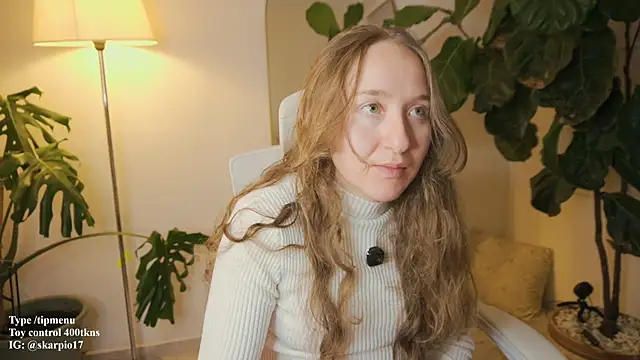 Scarlett NoirMuse online show from February 27, 2026, 2:12 am