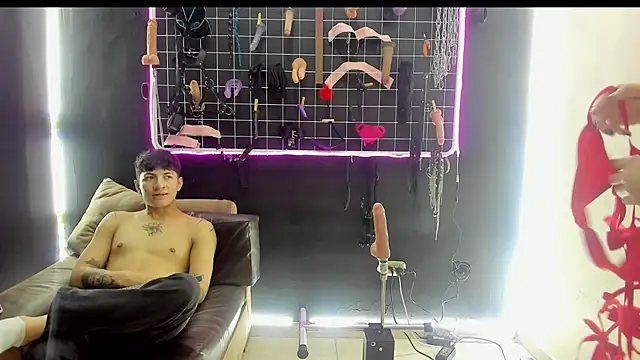 Snapshot of Slave_Melany_bdsm chatting on May 29, 2026, 1:28 pm Slave Melany bdsm online show from May 29, 2026, 1:28 pm