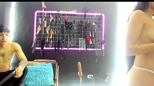 Snapshot of Slave_Melany_bdsm chatting on May 19, 2026, 1:18 pm Slave Melany bdsm online show from May 19, 2026, 1:18 pm