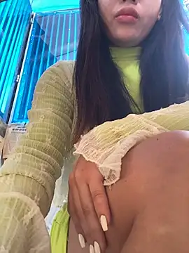 Clara8899  online show from January 18, 2026, 5:44 am