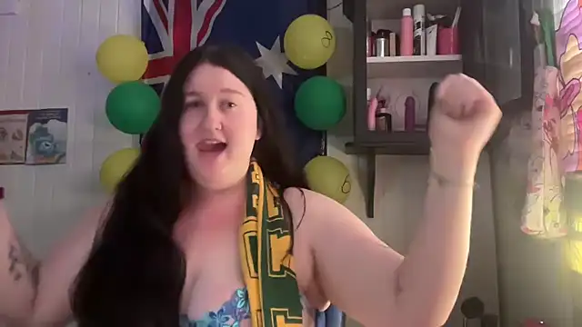 xopeachybaby online show from July 12, 2026, 10:32 pm