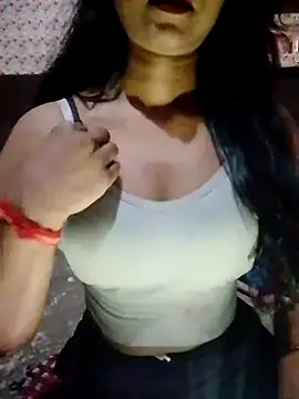 Ayesha Khan1 online show from April 5, 2026, 7:26 am