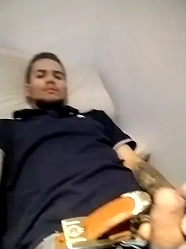 Caliente777666 online show from April 15, 2026, 6:01 pm