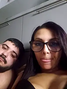 HiddendesireXO01 online show from February 15, 2026, 7:46 pm