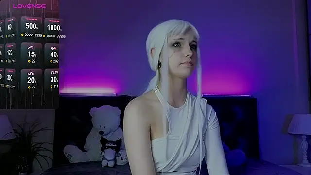 Snapshot of m_Suika_m chatting on March 6, 2026, 3:29 pm m Suika m online show from March 6, 2026, 3:29 pm