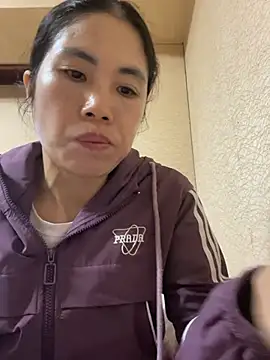 Snapshot of Keola_kwad chatting on February 26, 2026, 3:17 am Keola kwad online show from February 26, 2026, 3:17 am