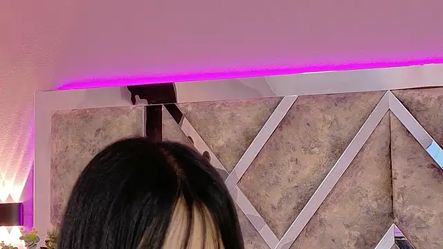 Snapshot of JaneeDaviss chatting on February 11, 2026, 3:50 am JaneeDaviss online show from February 11, 2026, 3:50 am