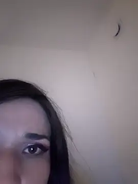 Miamiller3004 online show from January 19, 2026, 3:43 am