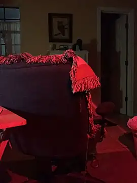 Snapshot of daddydonkey84 chatting on February 16, 2026, 4:11 am daddydonkey84 online show from February 16, 2026, 4:11 am