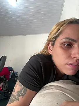 BABYKALLY  online show from April 18, 2026, 12:40 pm