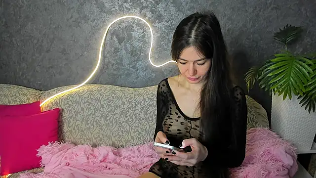 Dream Olivia online show from March 11, 2026, 2:49 am