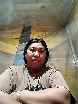 kussecka online show from February 10, 2026, 9:36 pm