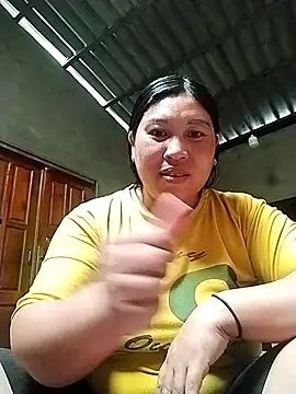 kussecka online show from March 24, 2026, 1:27 am