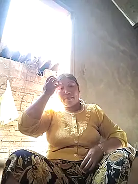 kussecka online show from February 26, 2026, 2:33 am