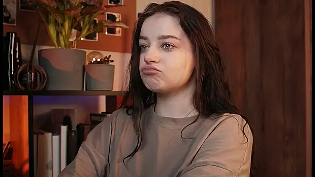 Snapshot of just_dakota_ chatting on February 17, 2026, 10:23 am just dakota online show from February 17, 2026, 10:23 am