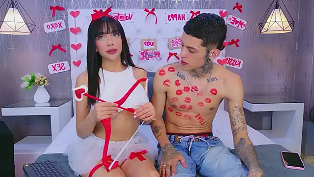 Snapshot of MadyAndEthan chatting on February 14, 2026, 4:56 am MadyAndEthan online show from February 14, 2026, 4:56 am