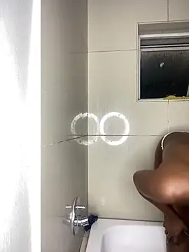 PrimaDonnaxx online show from March 19, 2026, 5:13 pm