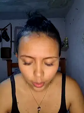 Daniela Cruz  online show from February 25, 2026, 11:15 pm