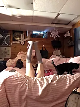 BeautifulFire23 online show from February 2, 2026, 6:07 pm