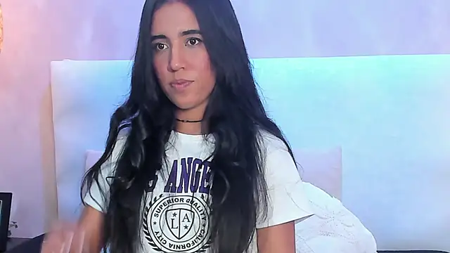 Snapshot of Piinksoul149 chatting on February 7, 2026, 2:41 am Piinksoul149 online show from February 7, 2026, 2:41 am