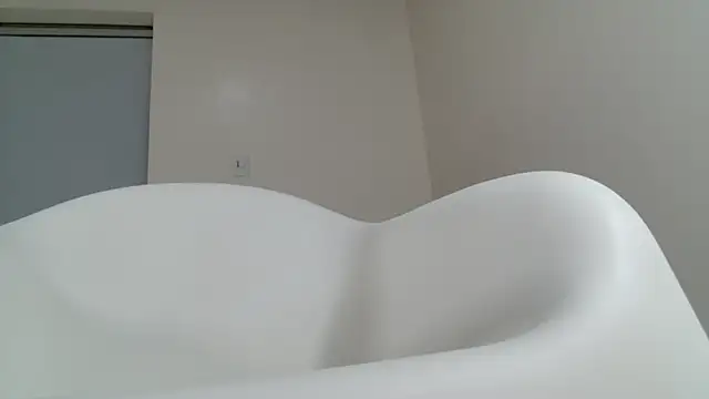 kendal1  online show from March 11, 2026, 2:11 pm