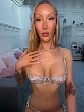 Allana29 online show from June 17, 2026, 8:08 pm