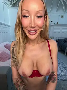 Allana29 online show from June 20, 2026, 8:03 pm