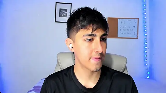 babyted272 online show from March 20, 2026, 10:05 am