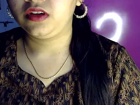 Snapshot of Cute_Aliyaa chatting on July 17, 2026, 1:41 pm Cute Aliyaa online show from July 17, 2026, 1:41 pm